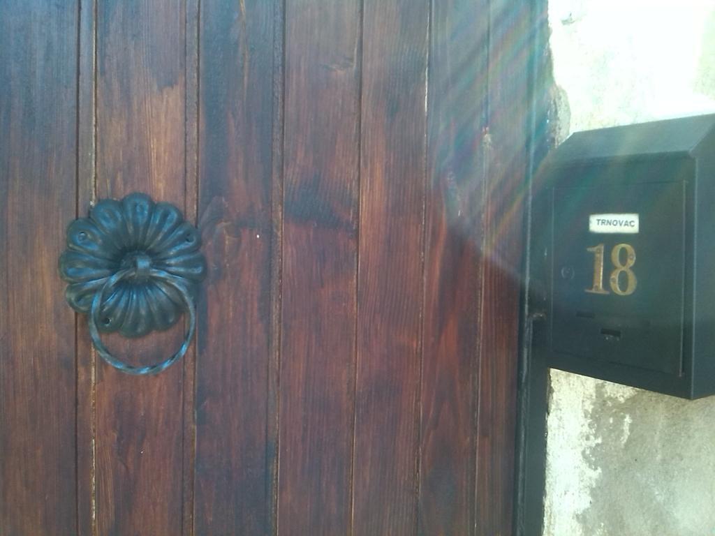Two Babies Hotel Mostar Exterior foto